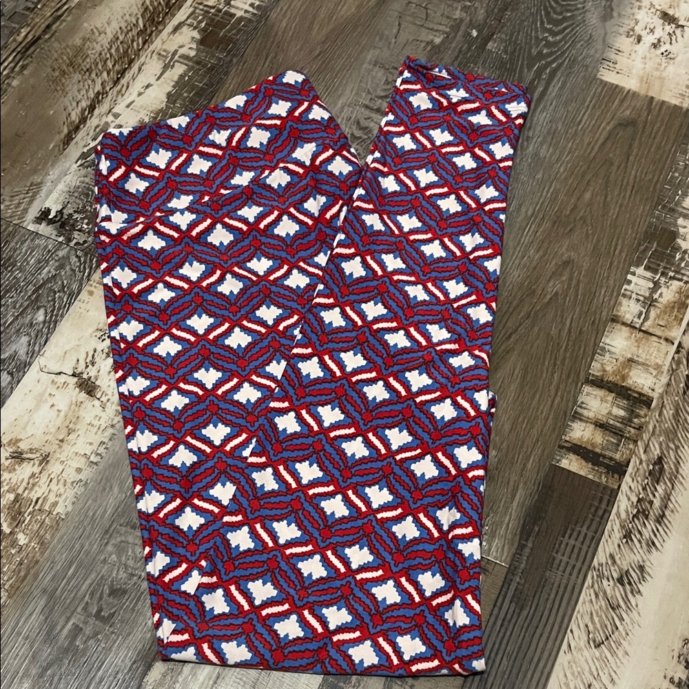 LuLaRoe Geometric Patterned Leggings Tall & Curvy BNWOT